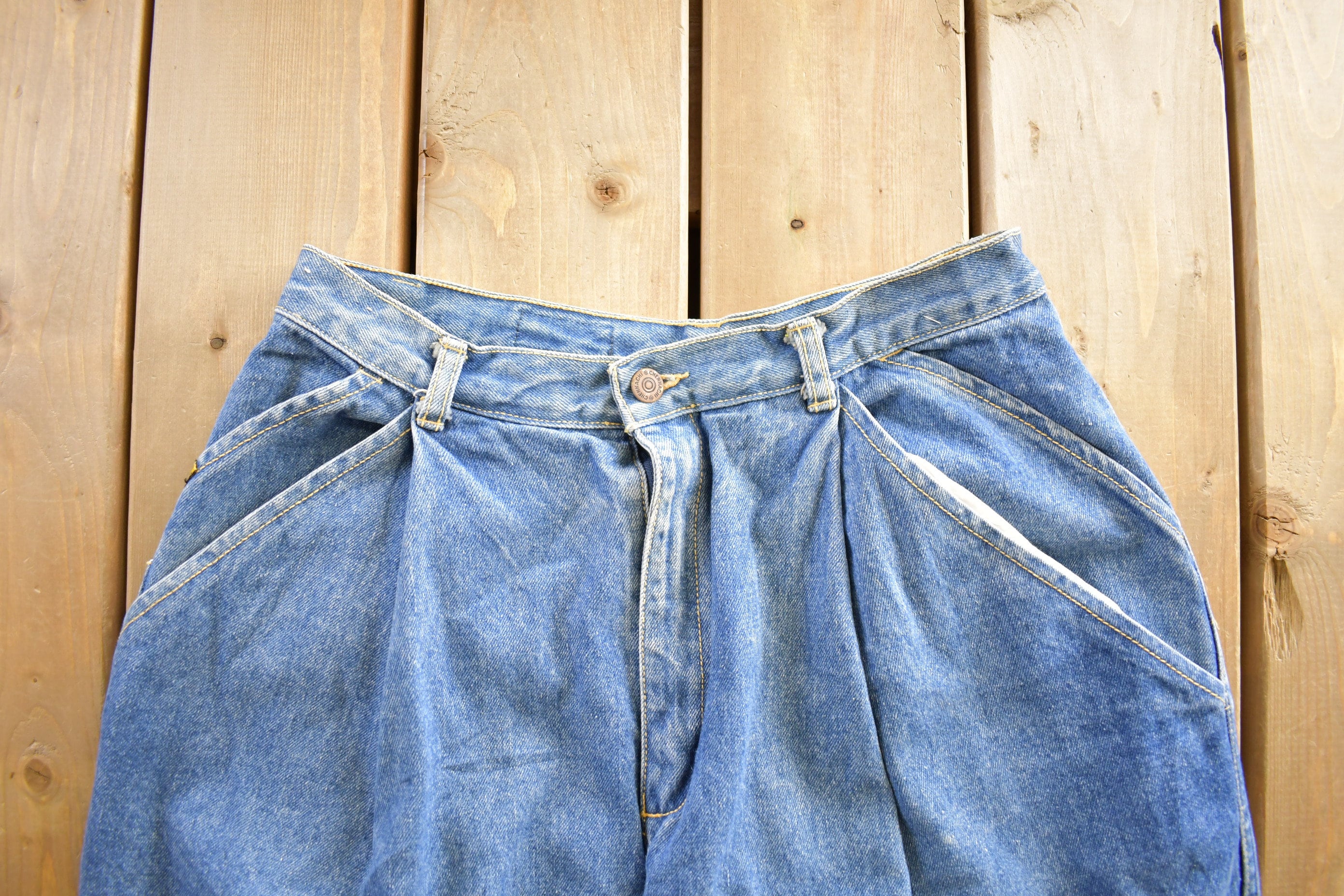 Vintage 1990s Chennai High Waisted Mom Jeans Size 30x27