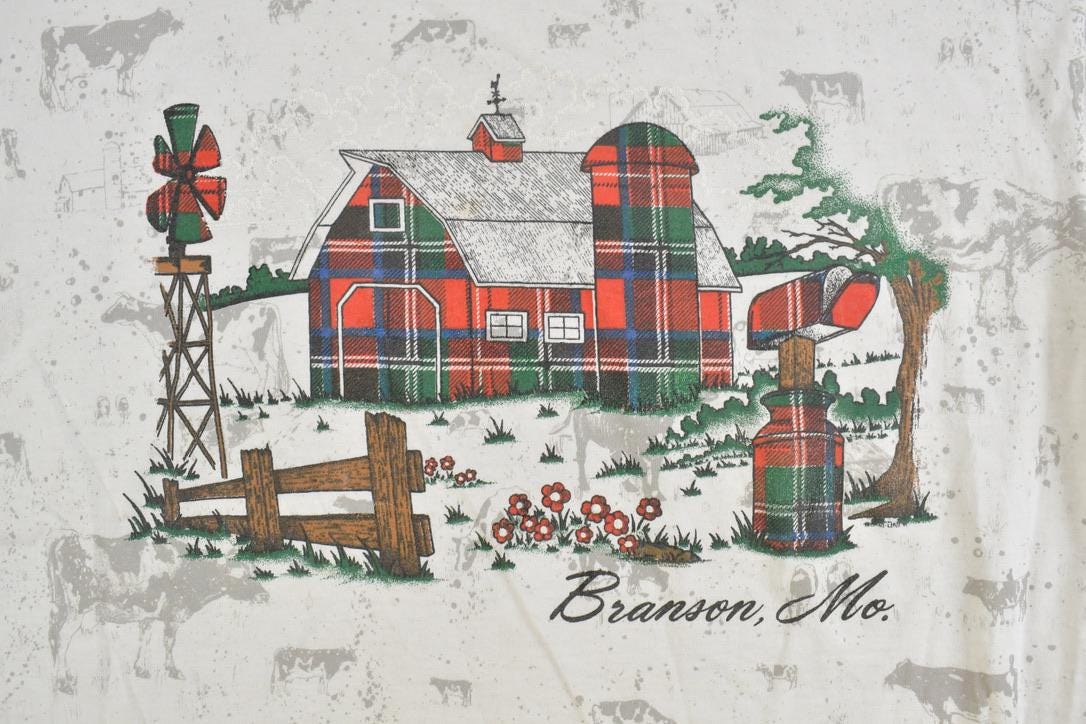 Vintage 1990s Branson Missouri All Over Print Farm Theme Graphic T-Shirt