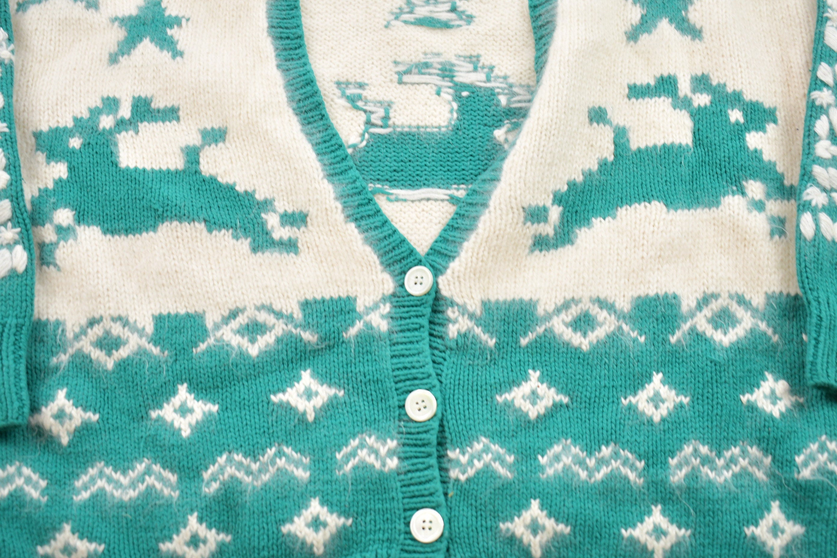 Vintage 1980s Deer Graphic Knitted Cardigan Sweater