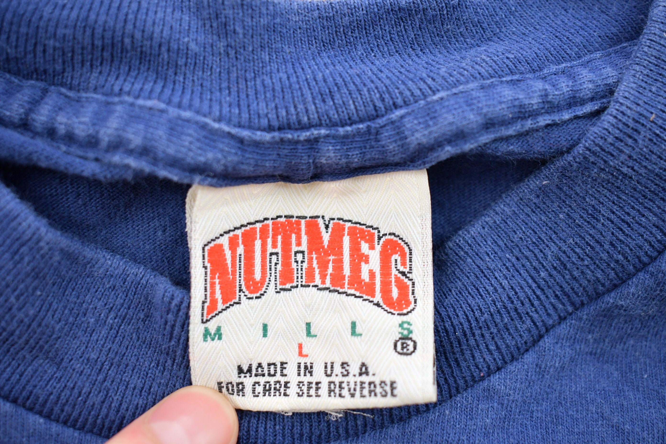 Vintage 1990s University of Notre Dame Fighting Irish Collegiate T-Shirt