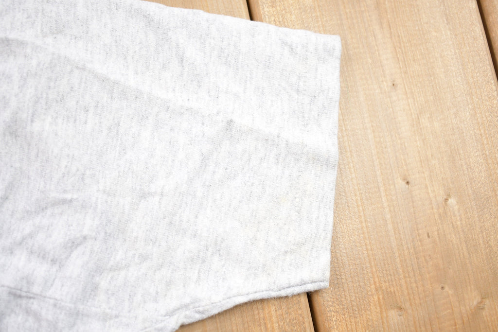 Vintage 1990s Kids Cleveland Browns NFL Graphic T-Shirt / Graphic / 80s / 90s / Streetwear / Retro Style / Single Stitch / Made In USA