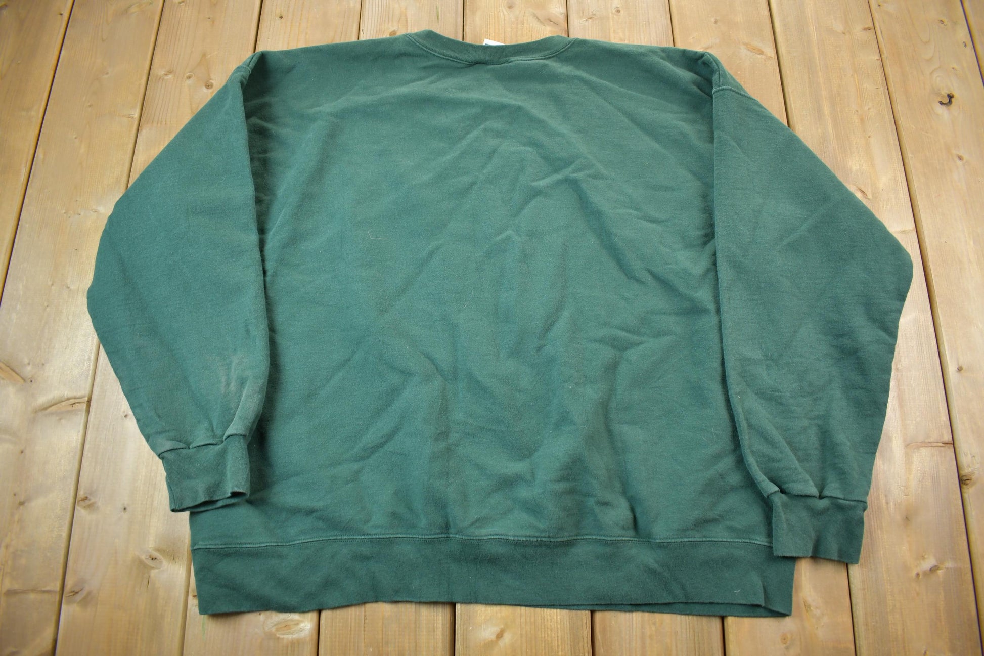 Vintage 1990s Blank Green Hanes Crewneck Sweatshirt