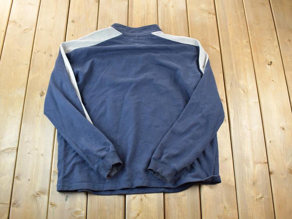 Vintage 1990s Tommy Hilfiger Quarter Button Crewneck Sweatshirt