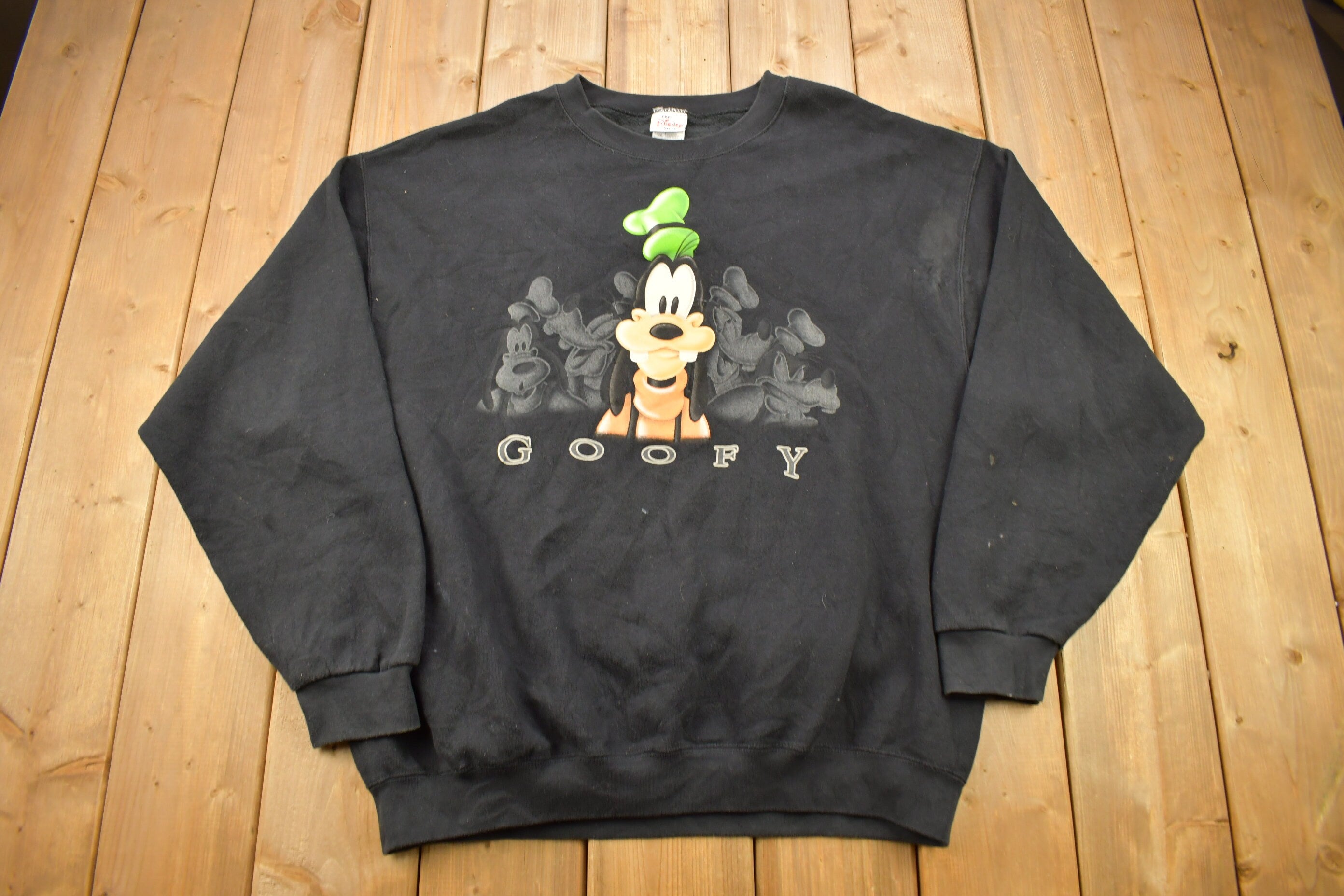 Vintage 1990s Goofy Graphic Disney Designs Crewneck
