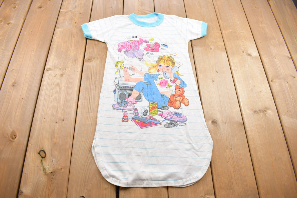 Vintage 1990s Girls Extended Graphic T Shirt