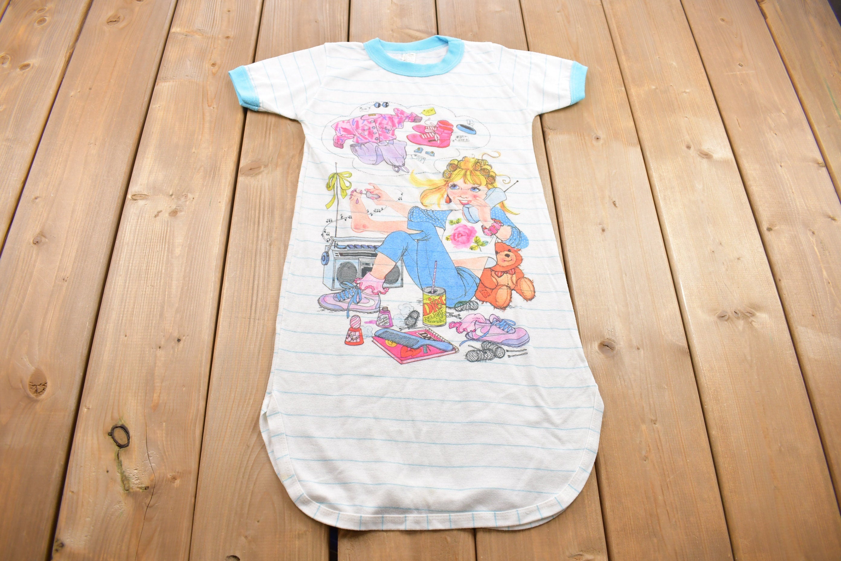 Vintage 1990s Girls Extended Graphic T Shirt