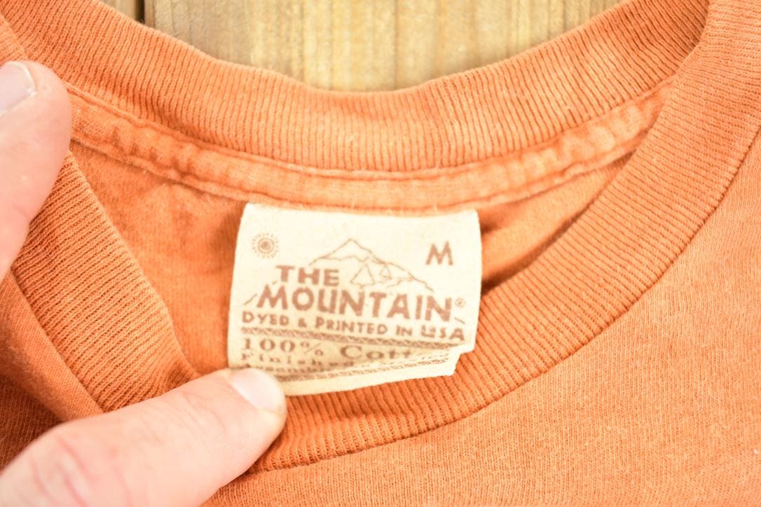 Vintage 1990s The Mountain Tiger Proud Face Souvenir Single Stitch Graphic Print T-Shirt Made In USA