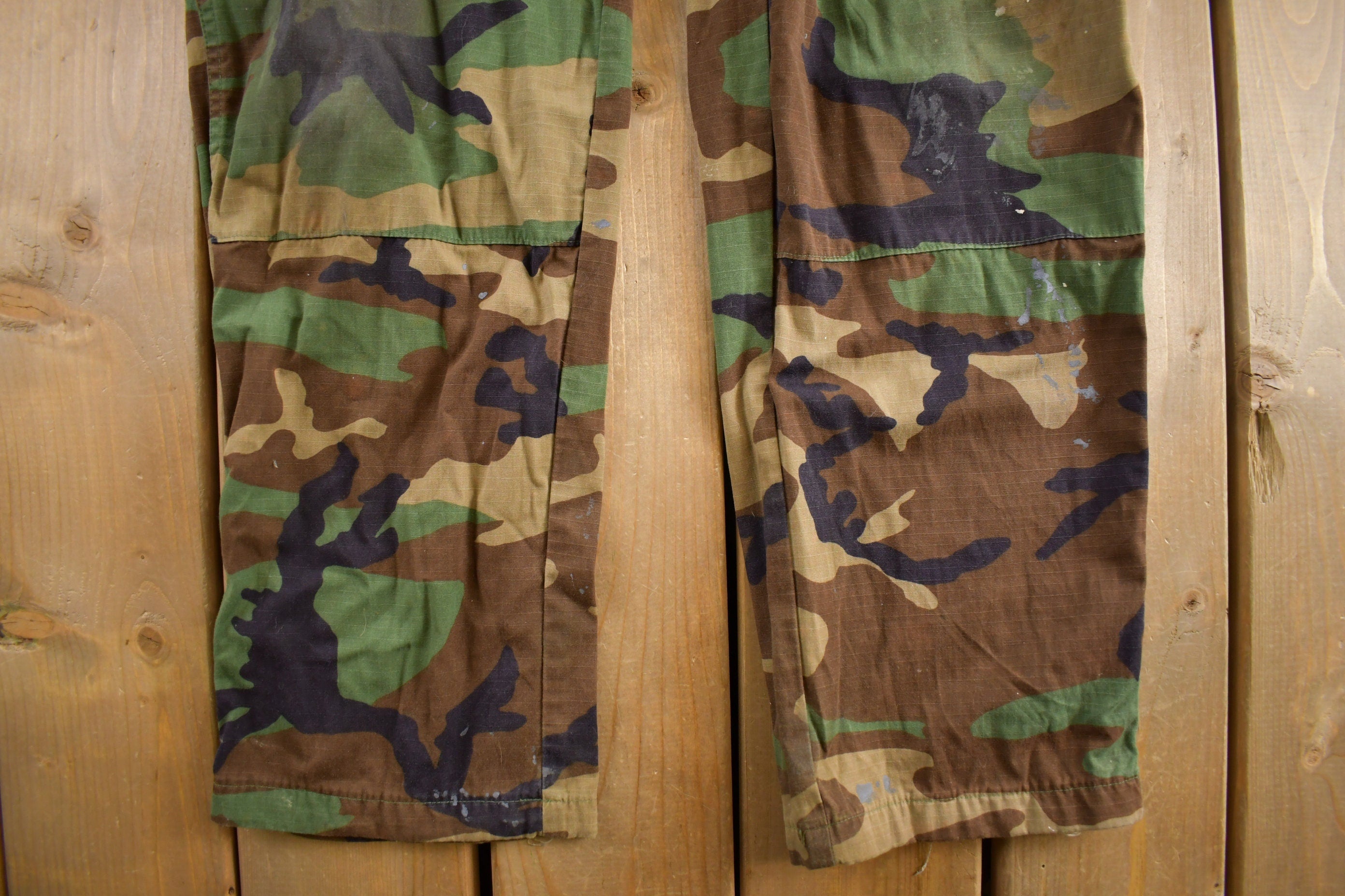 Vintage 1990s Army Woodland Camouflage Cargo Pants Size 32x25
