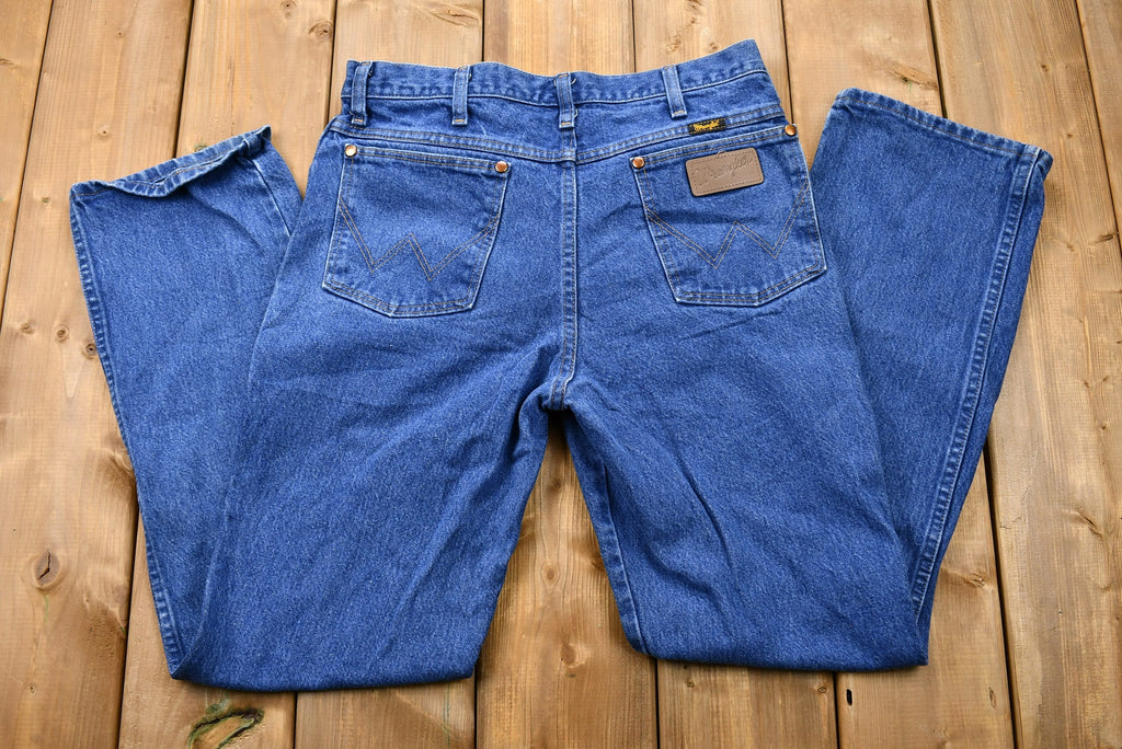 Vintage 1990s Wrangler Mid-Wash Bootcut Jeans