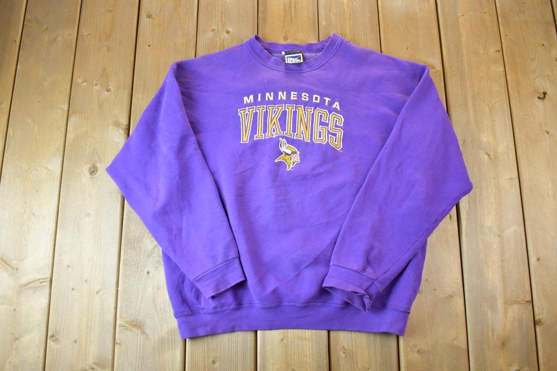 Vintage 1990s Minnesota Vikings Pro Player NFL Crewneck Sweatshirt