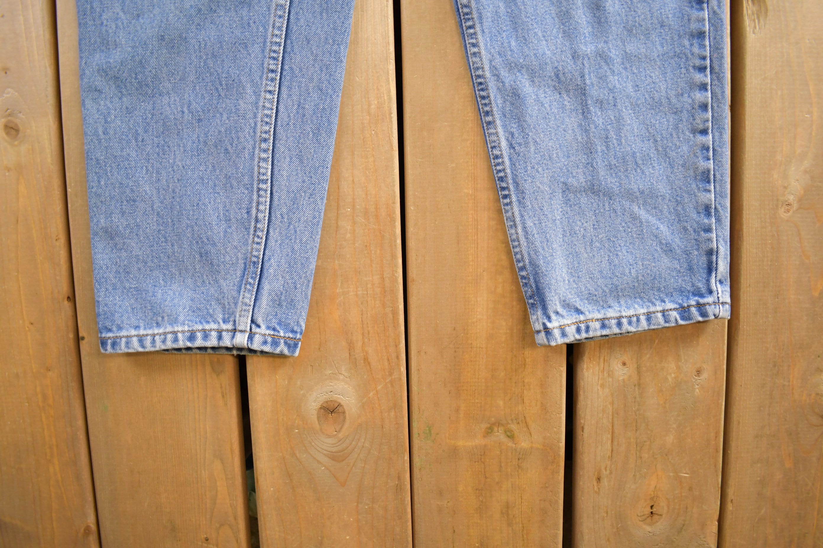 Vintage 1990s Levi's 550 Jeans Size 32x29