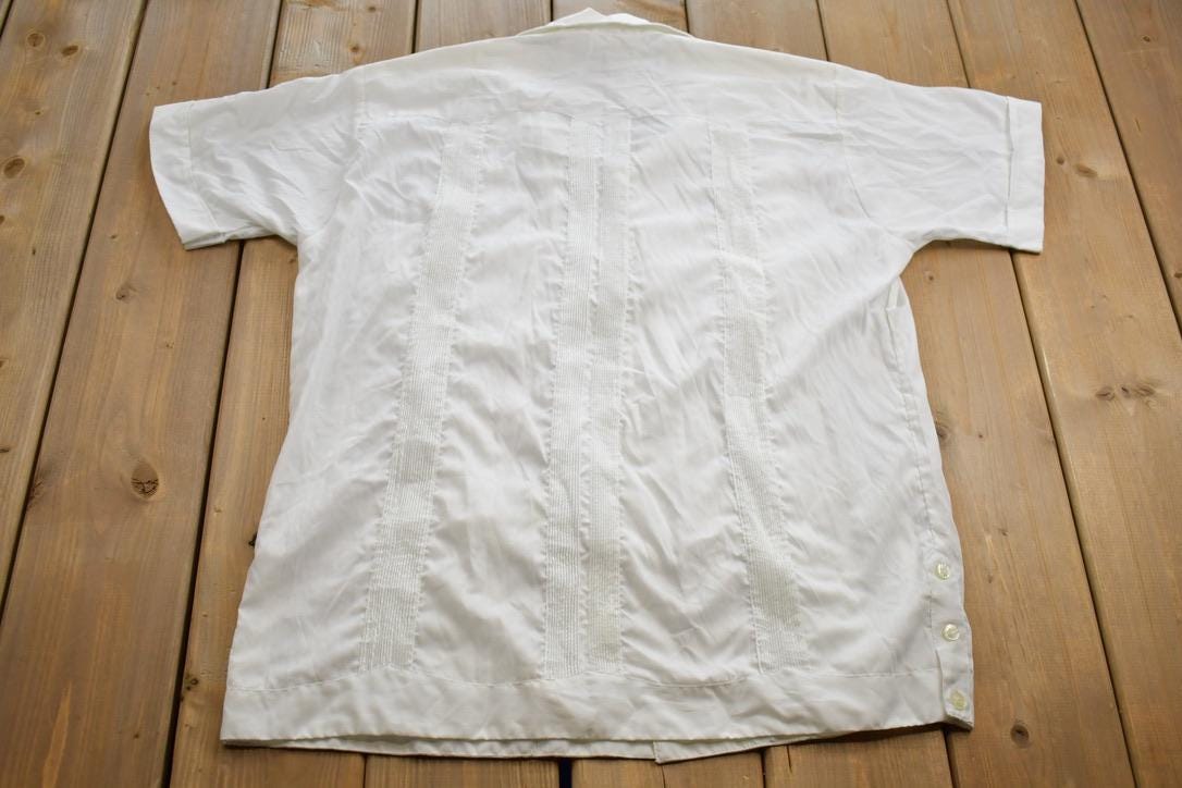 Vintage 1980s Aires Del Mayab Formal Short Sleeved Button Up Shirt