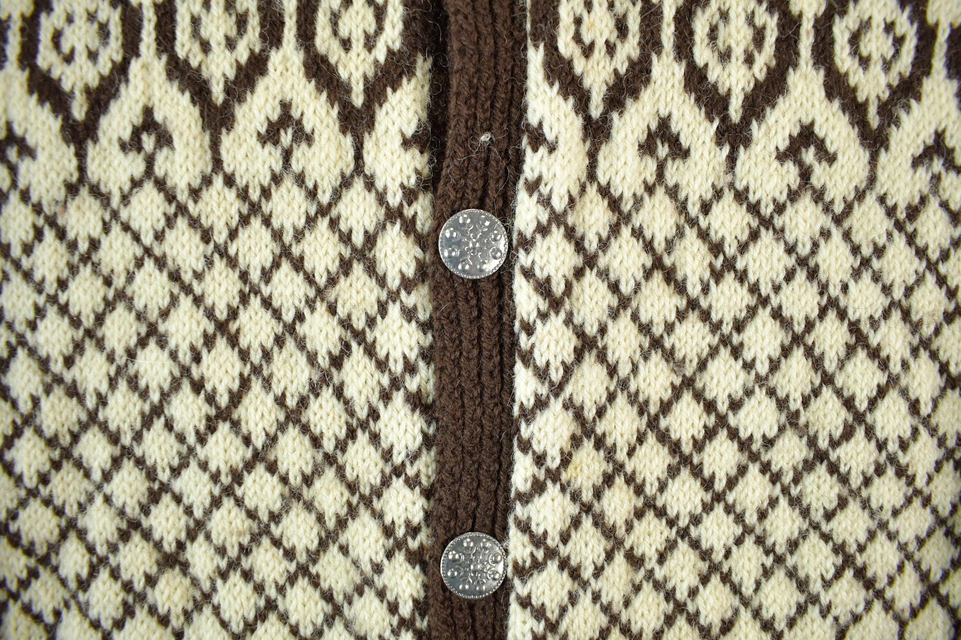 Vintage 1960s 1970s Scandinavian Wool Knit Clasped Cardigan Sweater Adult M-L