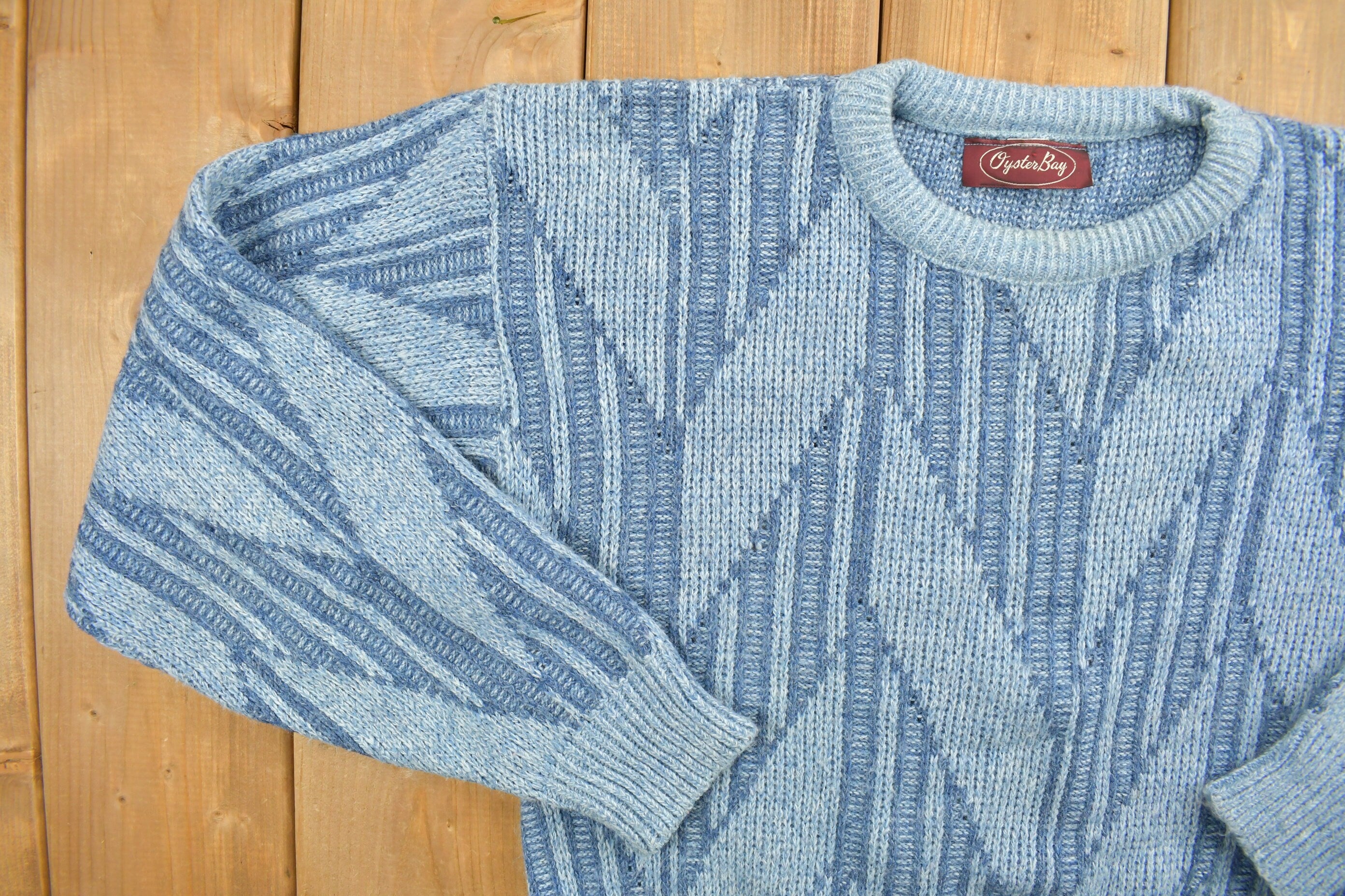 Vintage 1990s Oyster Bay Abstract Patterned Knitted Crewneck Sweater