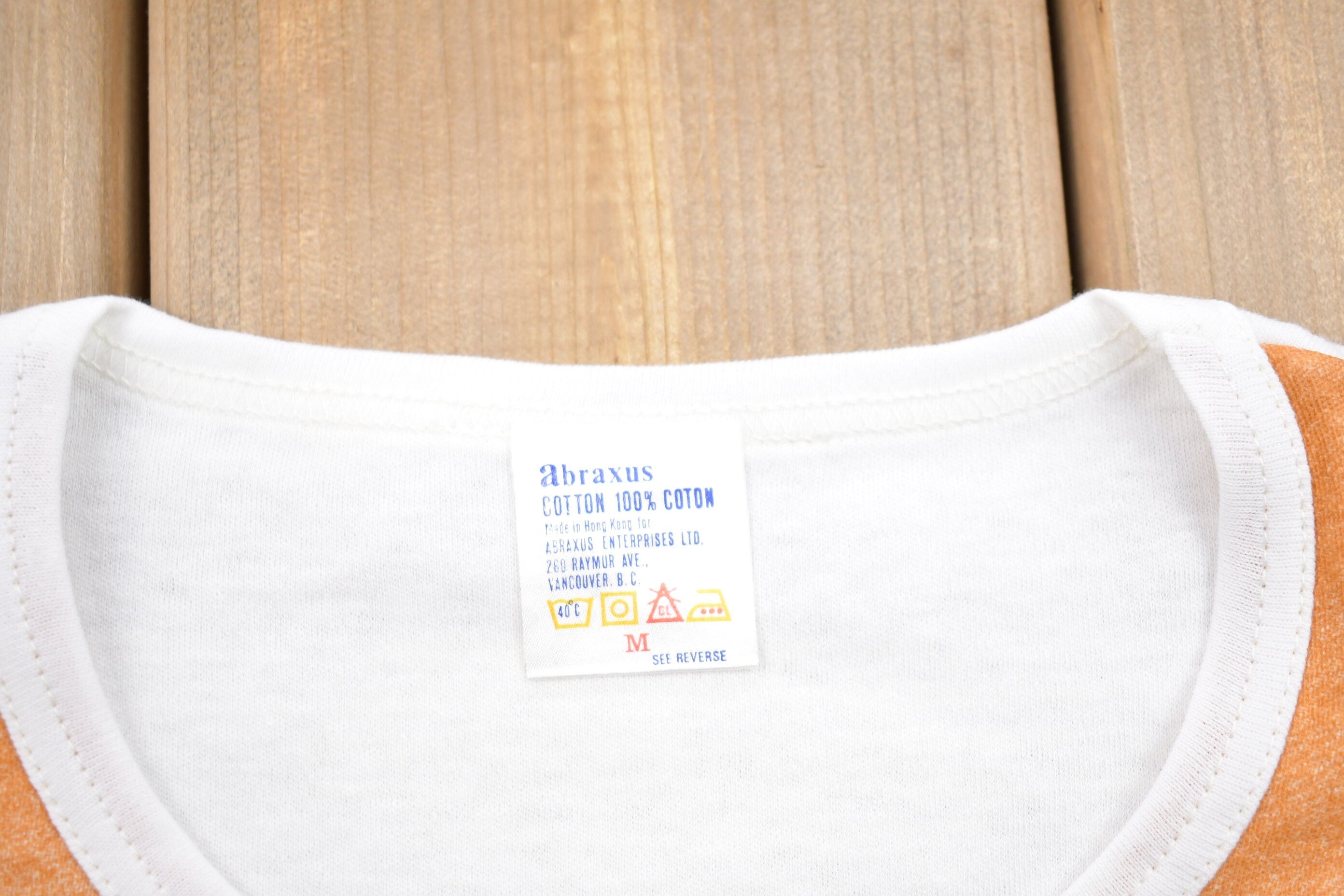 Vintage 1970s Contrast Faded Graphic T-Shirt