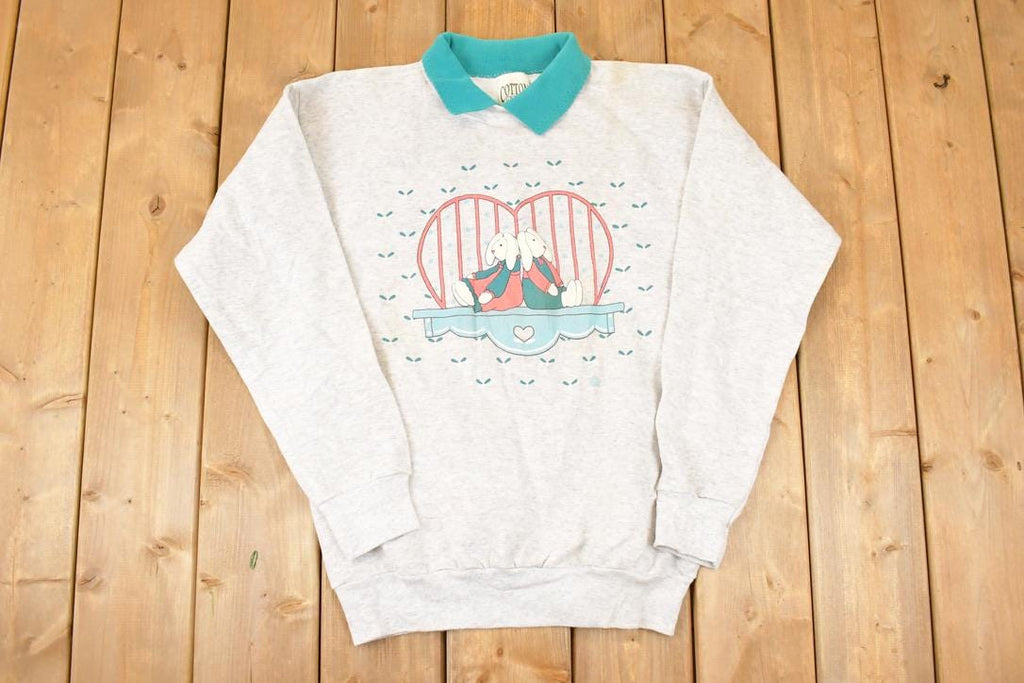 Vintage 1990s Cotton Grove Cute Teddy Bunny Graphic Print Collared Sweatshirt Womens L
