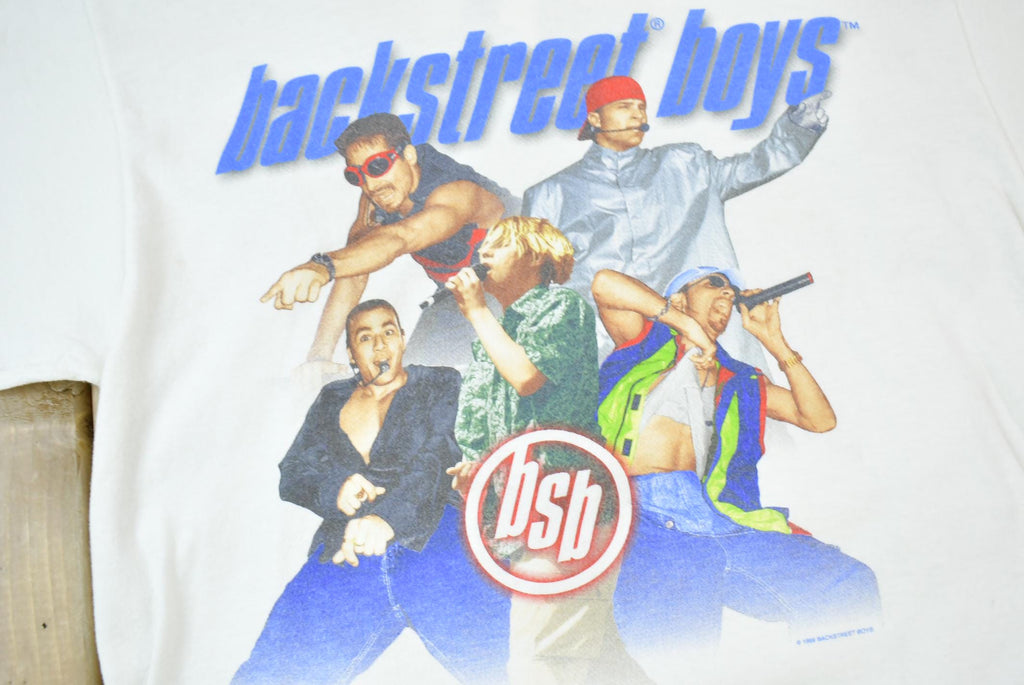Vintage 1999 Backstreet Boys Into The Millennium Tour Graphic T-Shirt