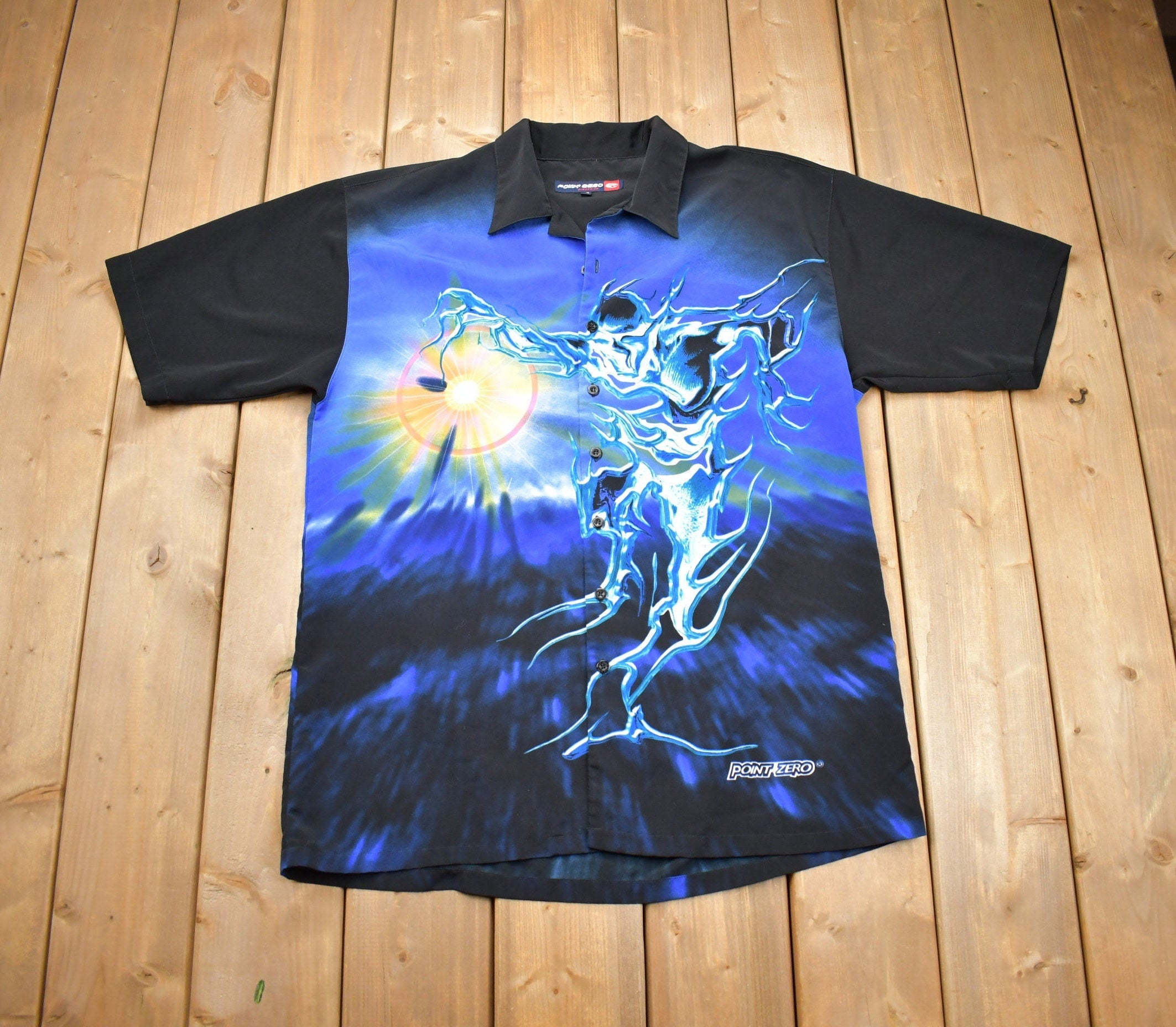 Vintage 2000s Point Zero Immortal Being Abstract Pattern Button Up T-Shirt