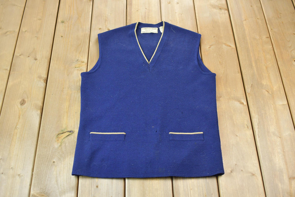 Vintage 1990s Woodward and Lothrop Knit V-Neck Sweater Vest