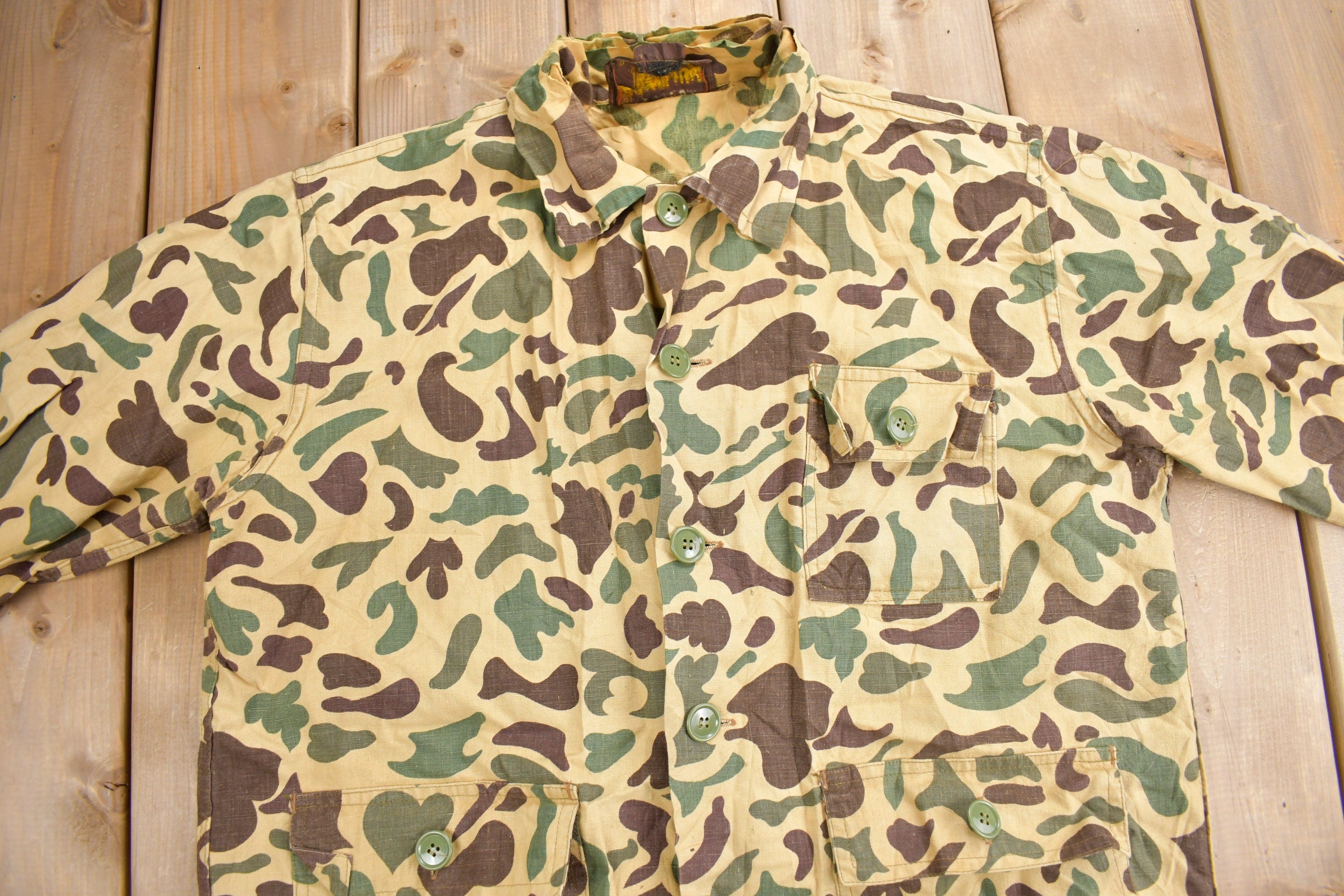 Vintage 1970s Caliber Duck Camo Button Up Shirt