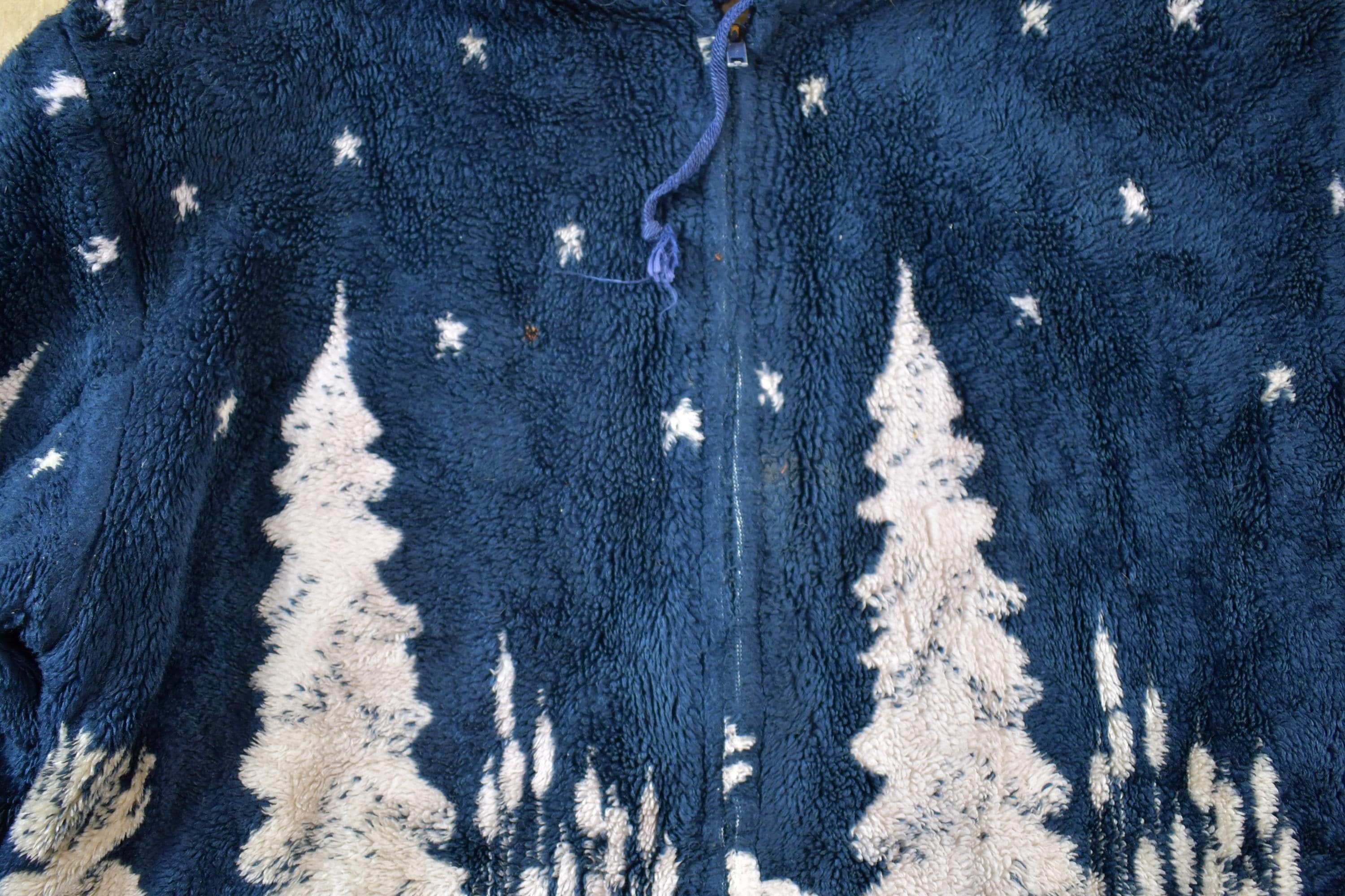 Vintage 1990s Forest Pines Moose Fleece Hoodie Zip Up Sweater