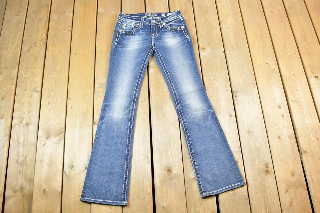 Vintage Y2K Miss Me Bedazzled Low Rise Jeans Size 26x31