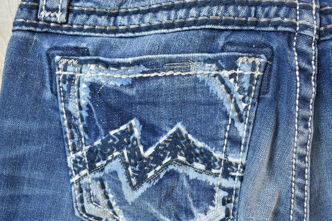 Vintage Y2K Miss Me Bedazzled Low Rise Jeans Size 26x31
