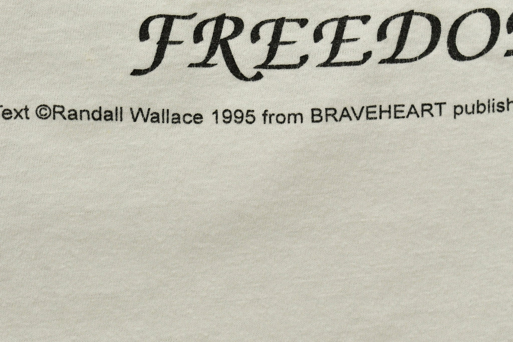 Vintage 90's Braveheart Graphic T-Shirt /