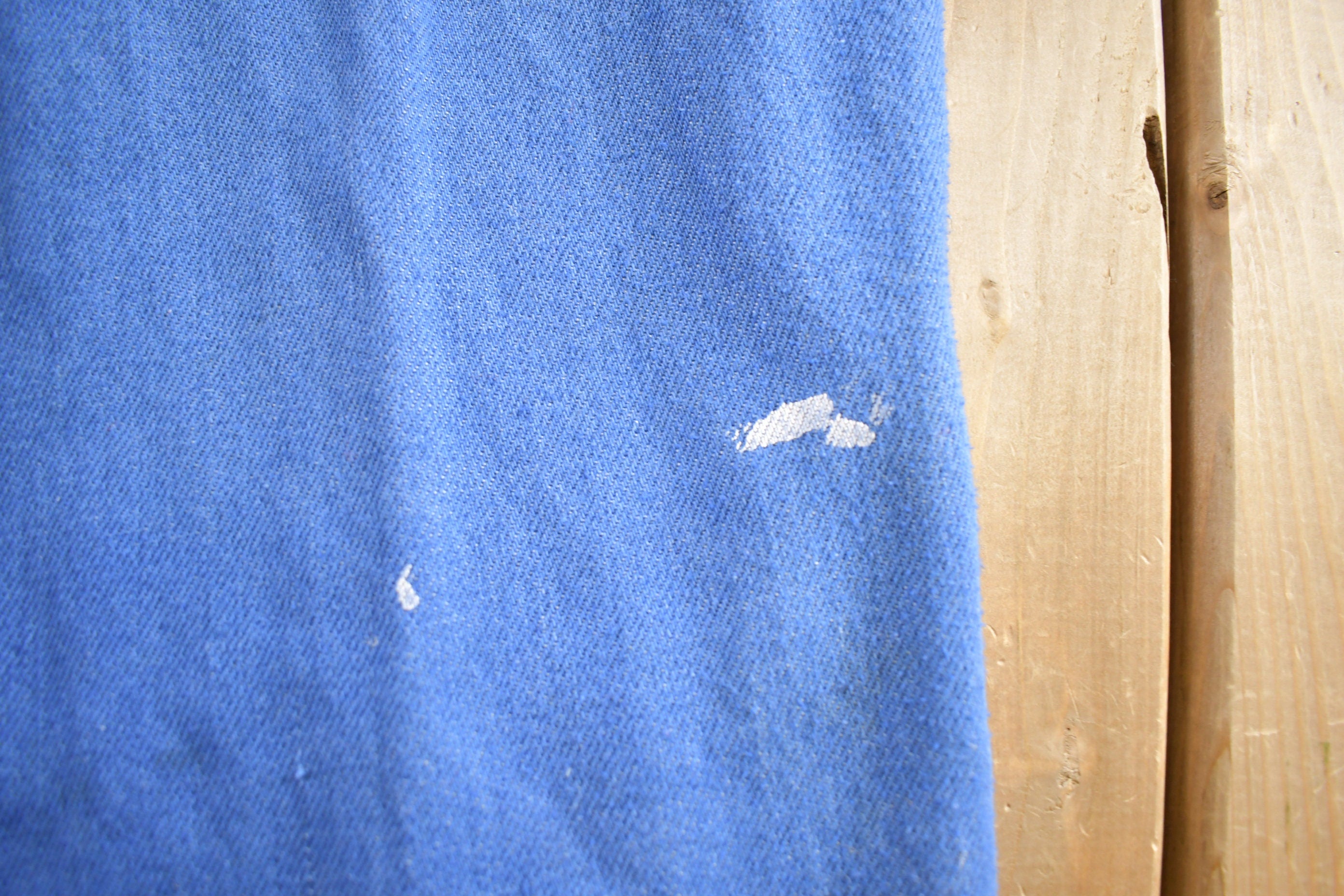 Vintage 1980s Distressed Blue Jeans Size 32x36
