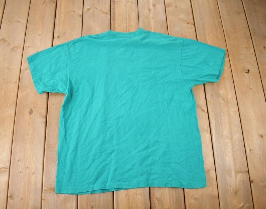 Vintage 1990s Las Vegas Souvenir Embroidered Travel T Shirt Single Stitch Made In USA