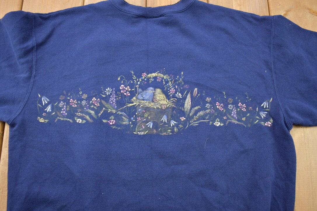 Vintage 1990s Cute Bird Themed Crewneck