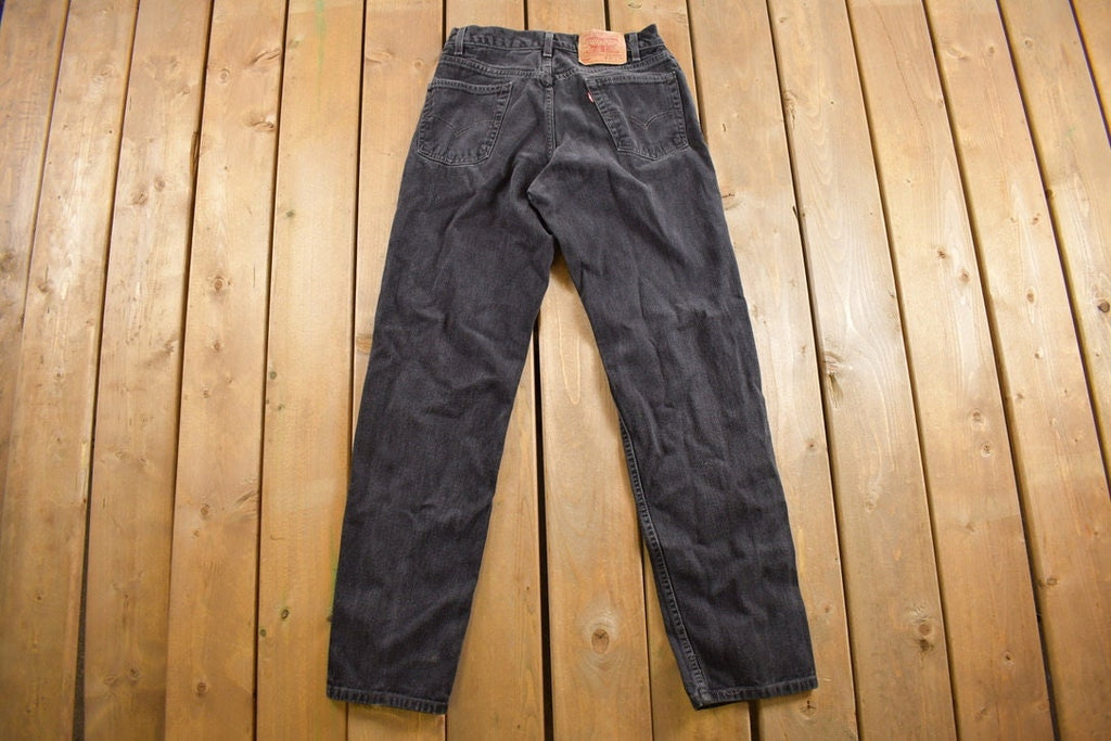 Vintage 1990s Levi's 550 Red Tab Relaxed Fit Jeans Size 29 x 32