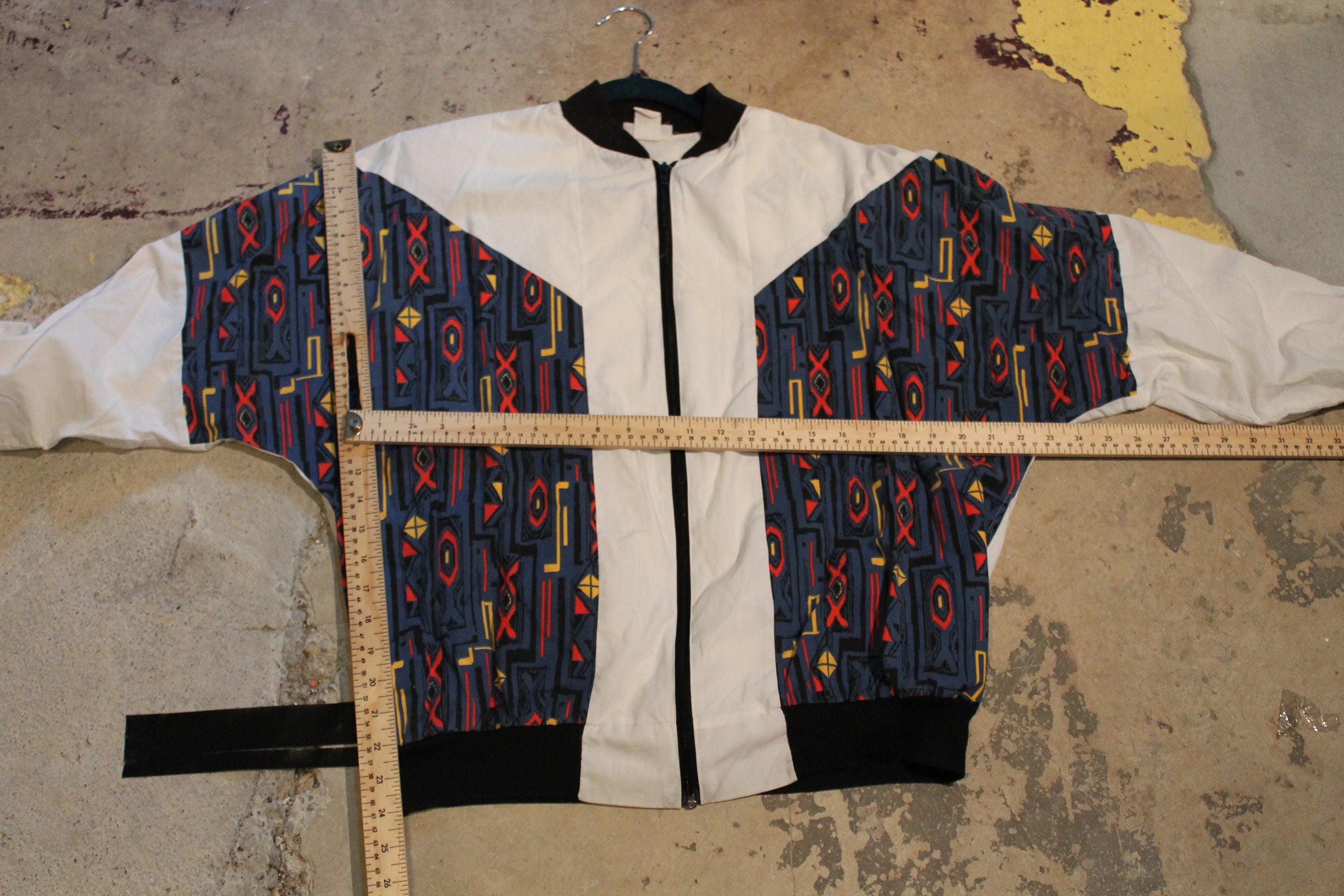 Vintage 1990s Abstract Pattern Windbreaker
