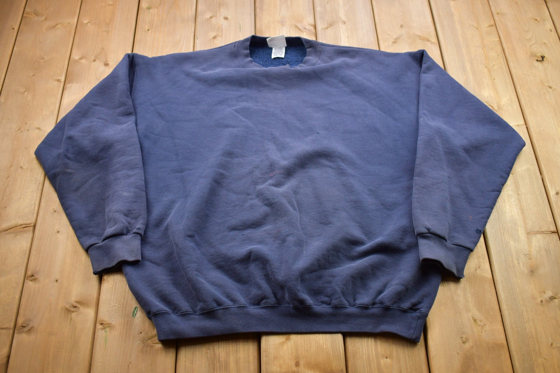 Vintage 1990s Blank Navy Blue Pluma Crewneck Sweatshirt