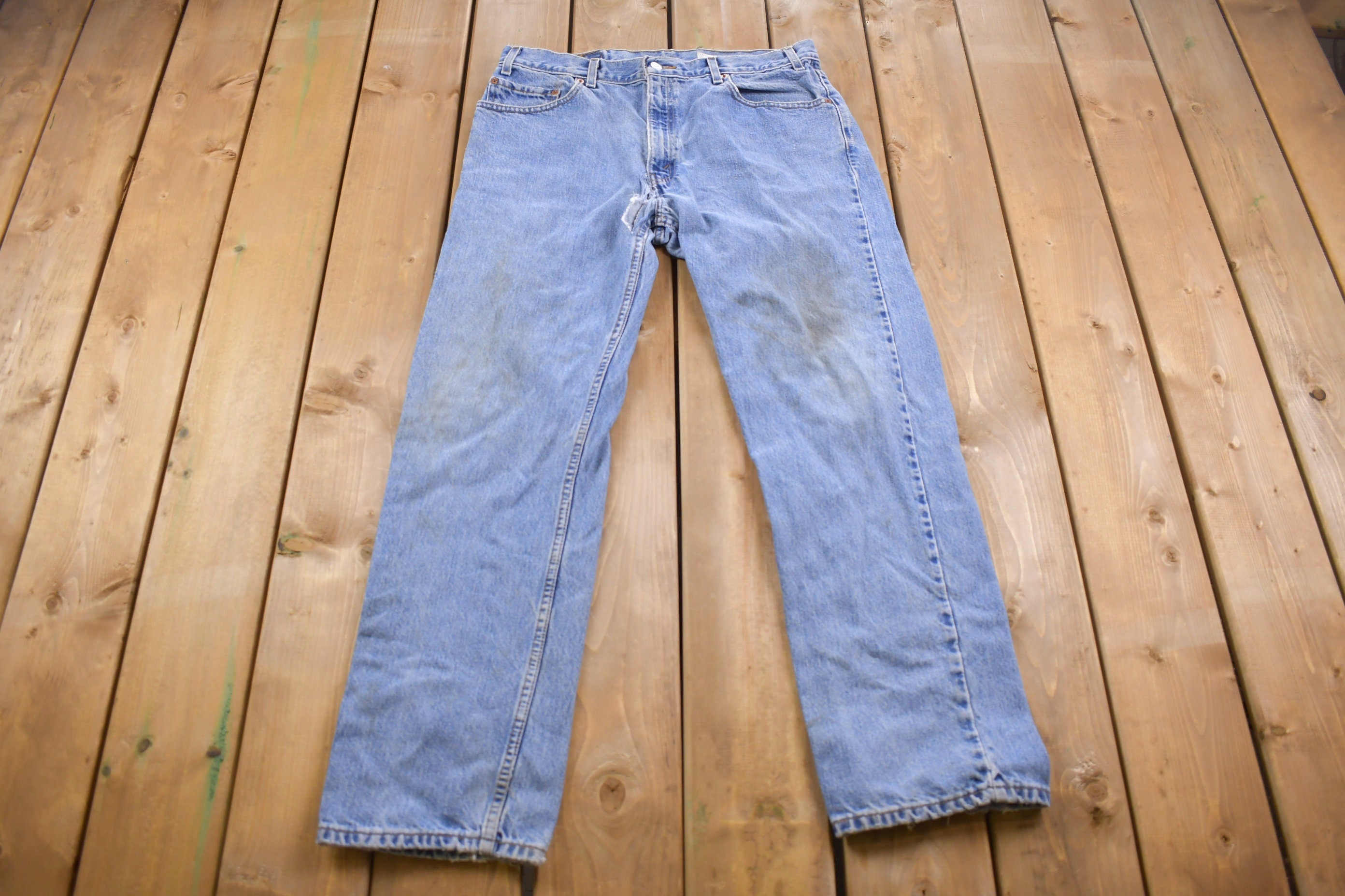 Vintage 1990s 505 Levi's Red Tab Jeans Size 35 x 30