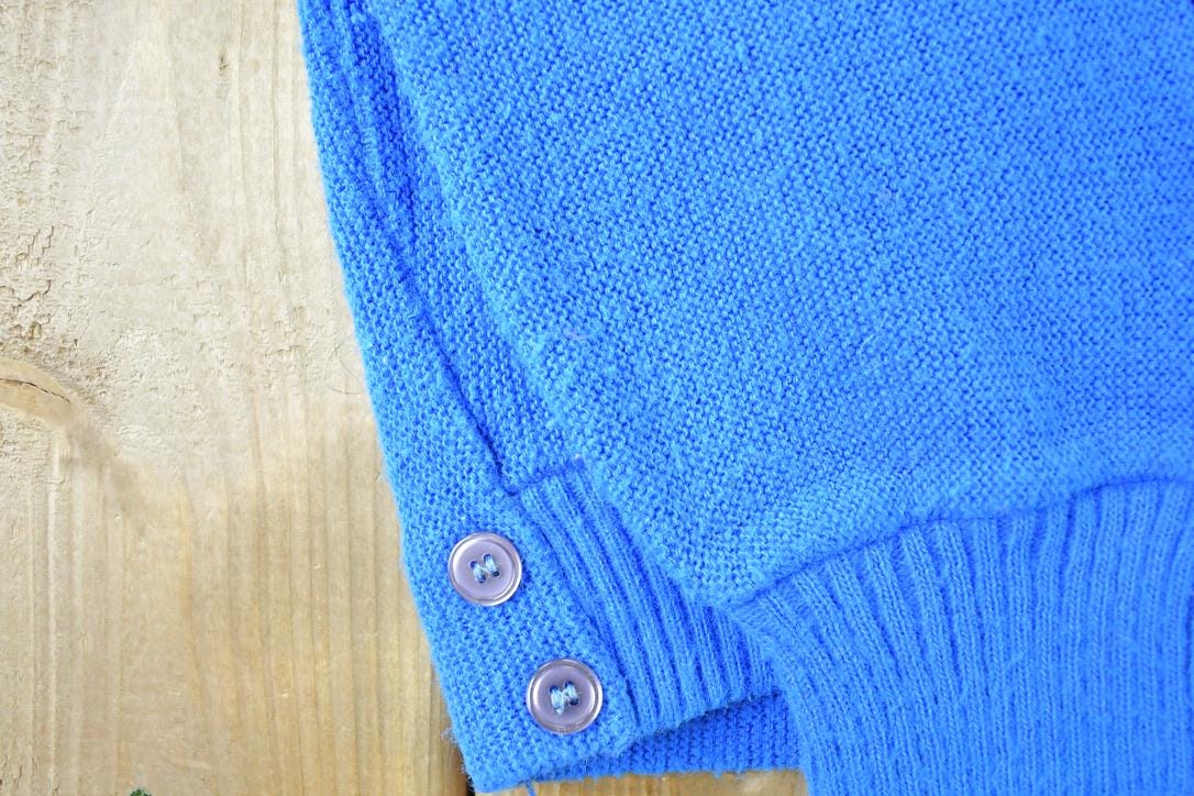 Vintage 1970s Fargo Knit Perfect Mild Distress Cardigan Sweater Made In USA