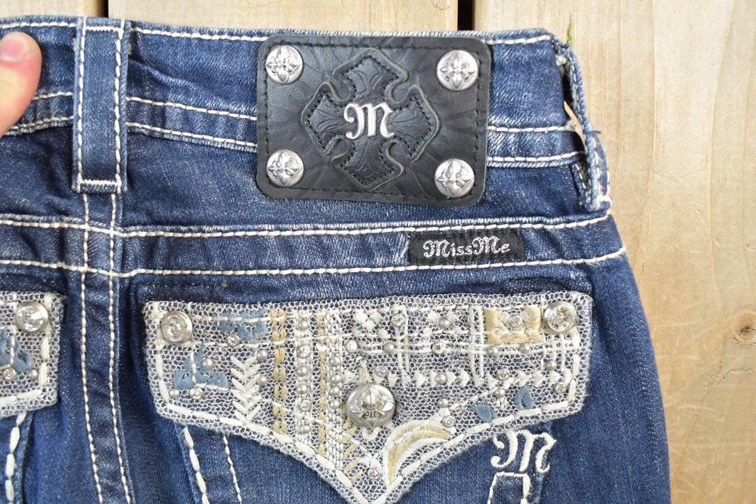 Vintage Y2K Miss Me Bedazzled Low Rise Jeans Size 26x31