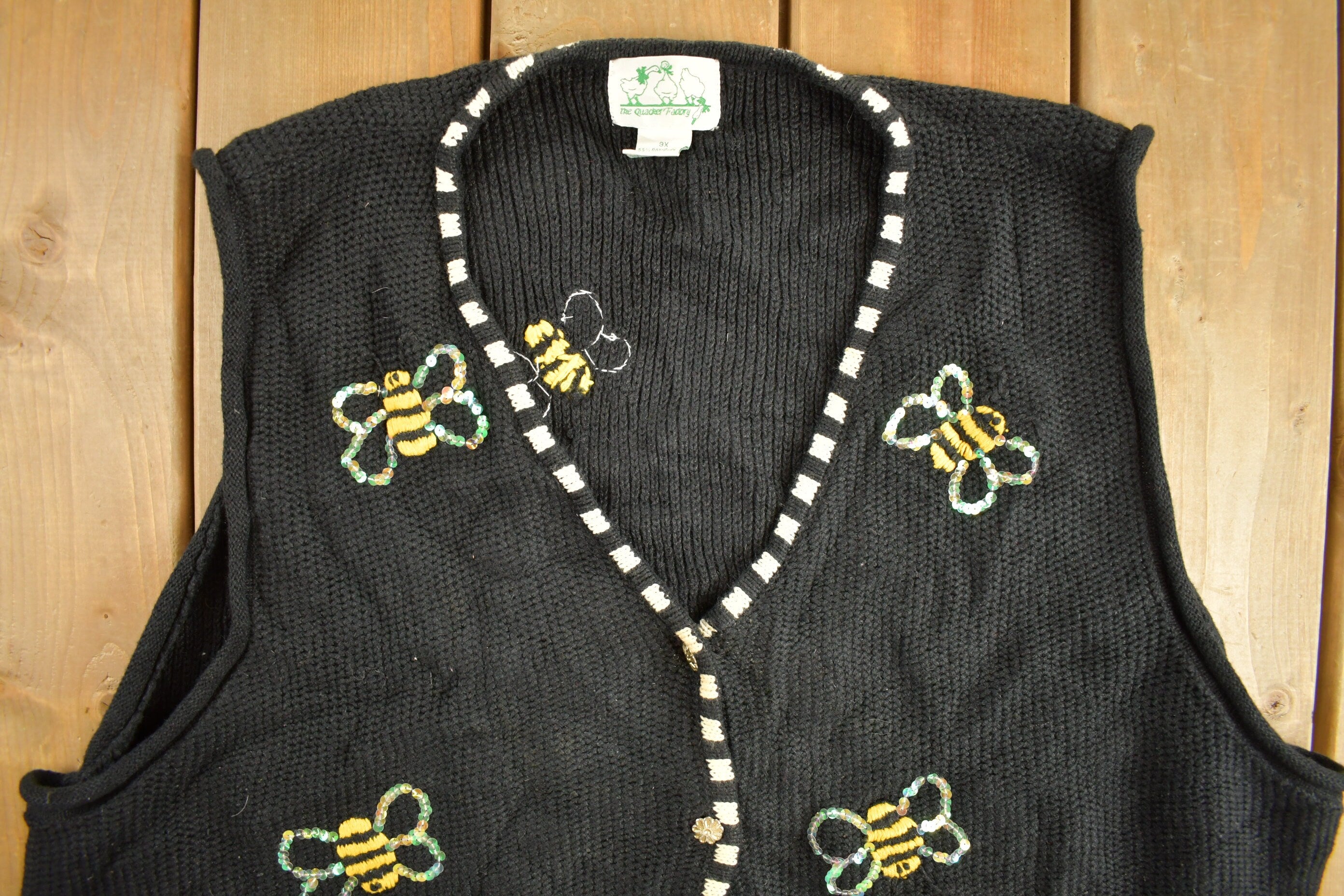 Vintage 1990s Embroidered Knitted Button Up Sweater Vest