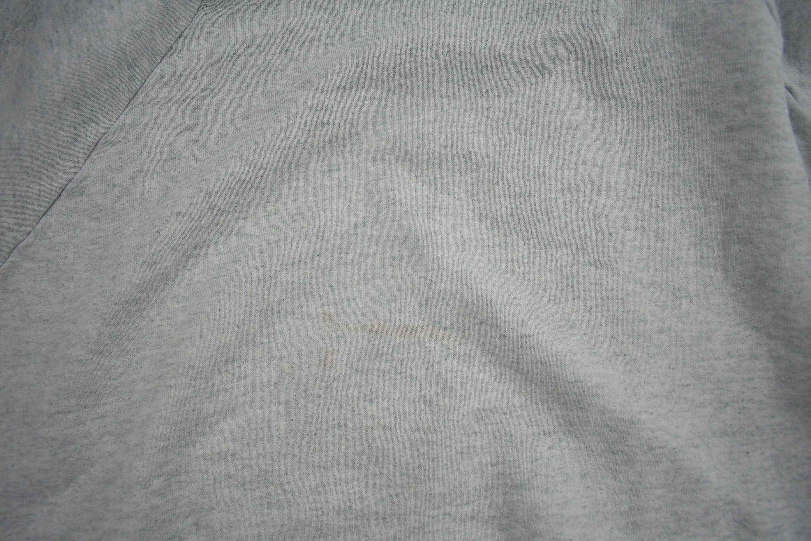 Vintage 1984 Share The Earth Raglan Crewneck Sweatshirt
