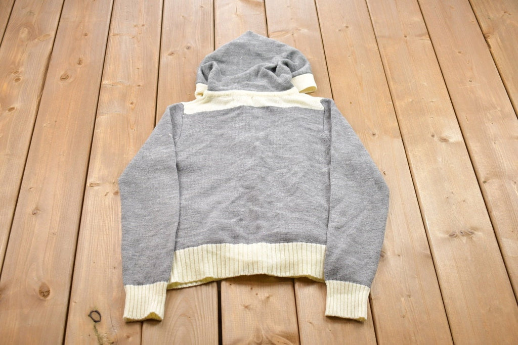 Vintage 1990s Knitted Button Up Hoodie / Vintage 90s Knit Hoodie / 100% Virgin Acrylic / Knit Sweater / Sweatshirt / Abstract Pattern