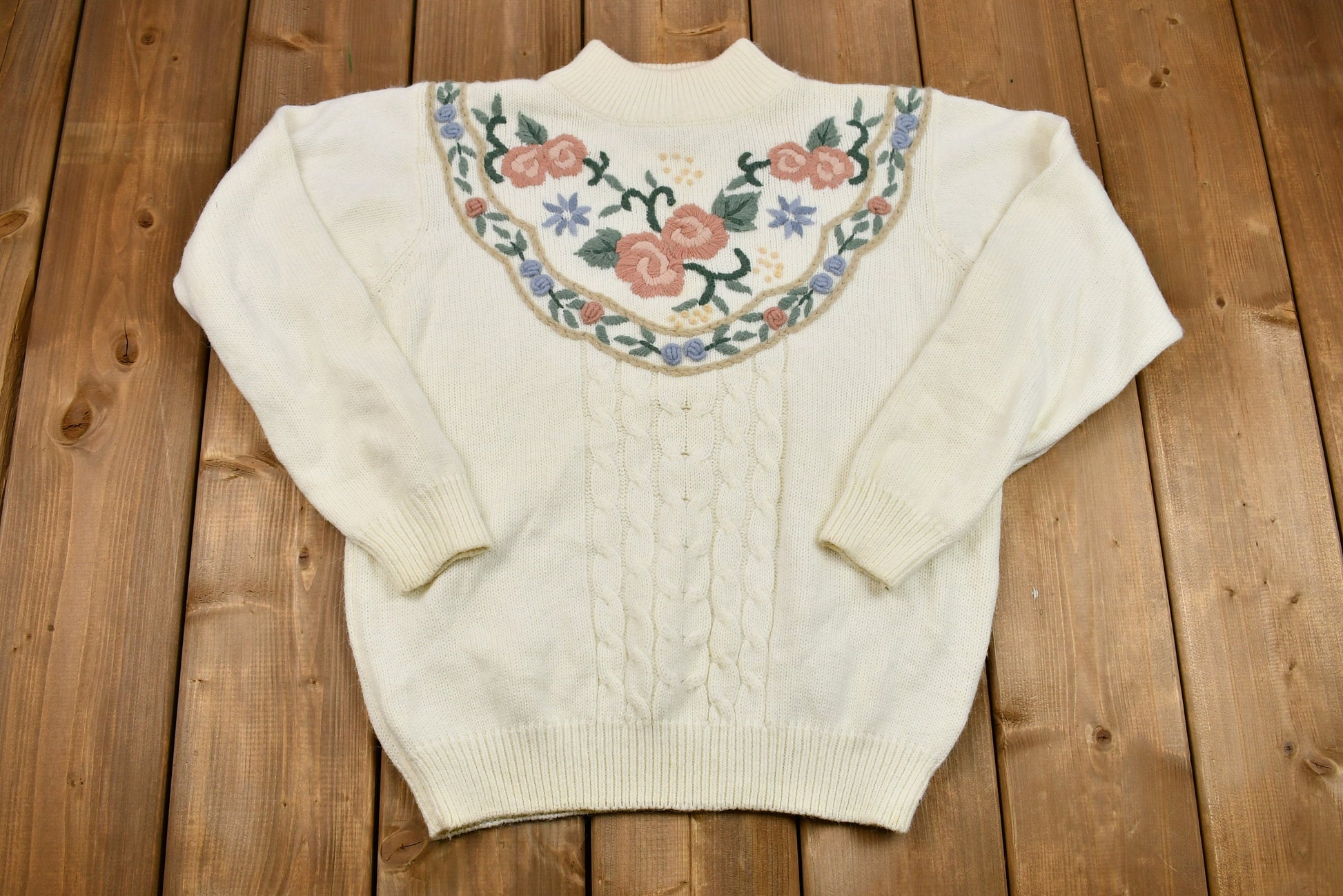 Vintage 1990s Alfred Dunner Floral Embroidered Mockneck Knit Sweater /
