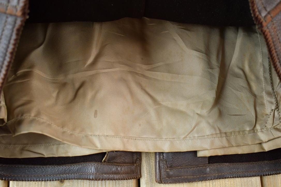 Vintage 1940s Bee Jay Leather Fringe Buckskin Riding Jacket Made In USA