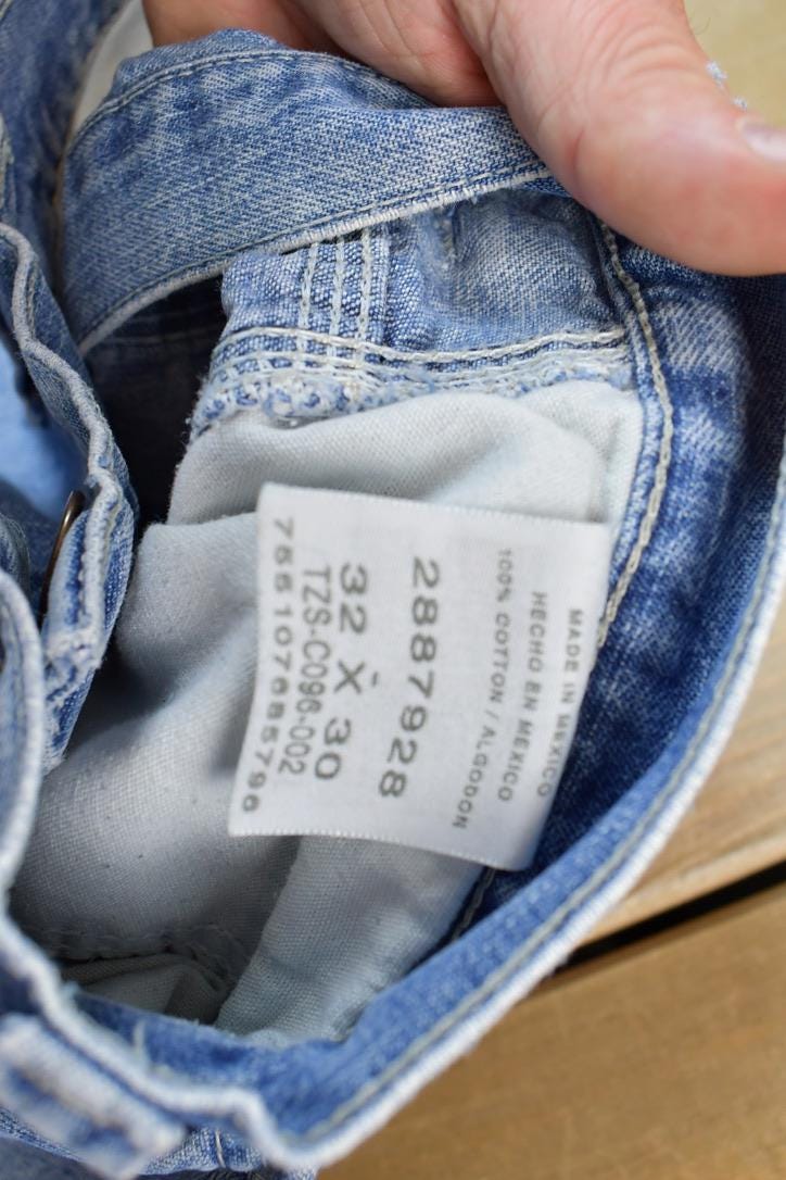 Vintage 1990s Lee Carpenter Denim Jeans Size 32 x 30 / Vintage Denim / Vintage Levis / Made In USA / Retro Jeans
