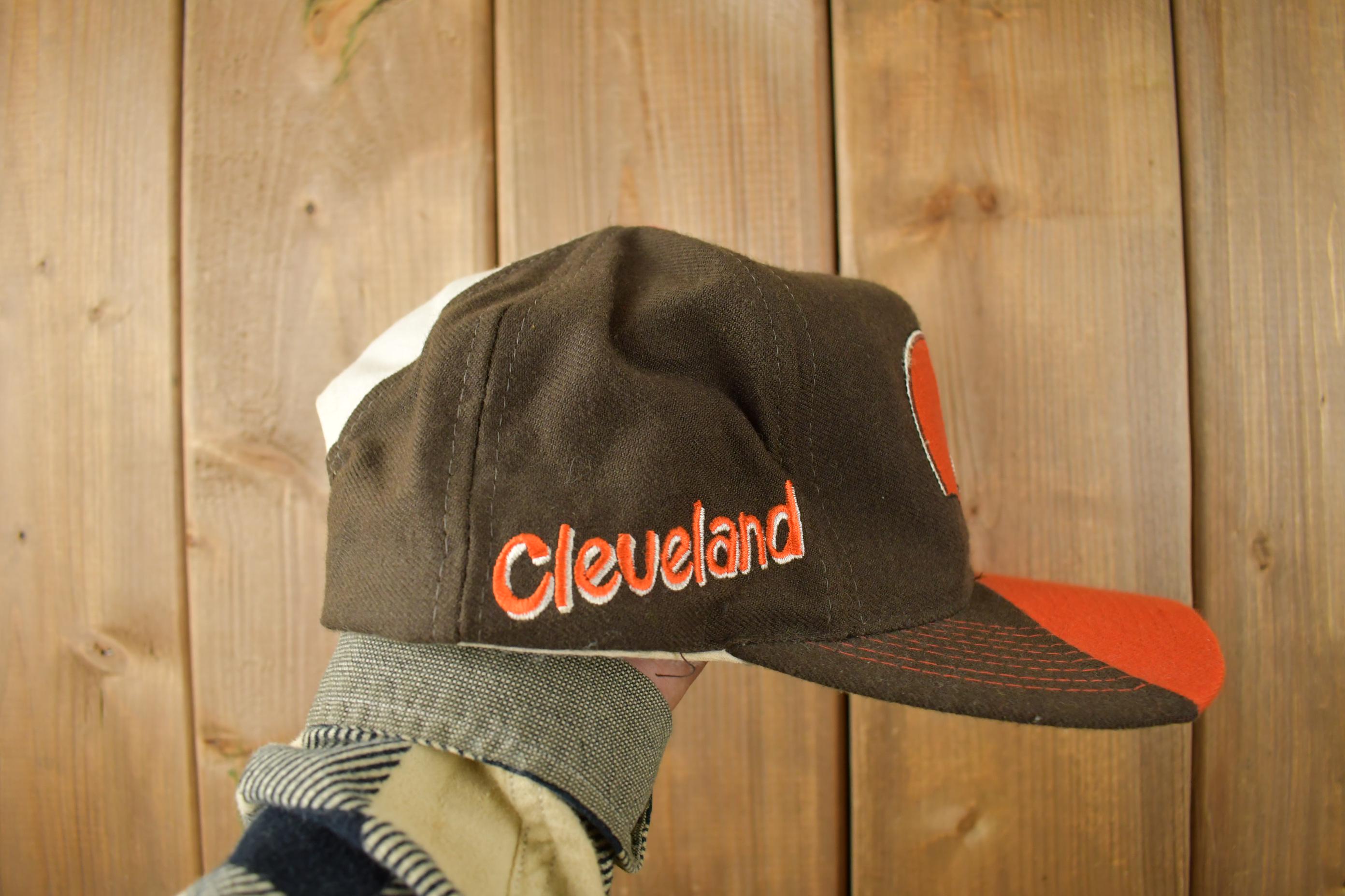 Vintage 1990s Cleveland Browns NFL Big Logo Swirl Snap Back Hat