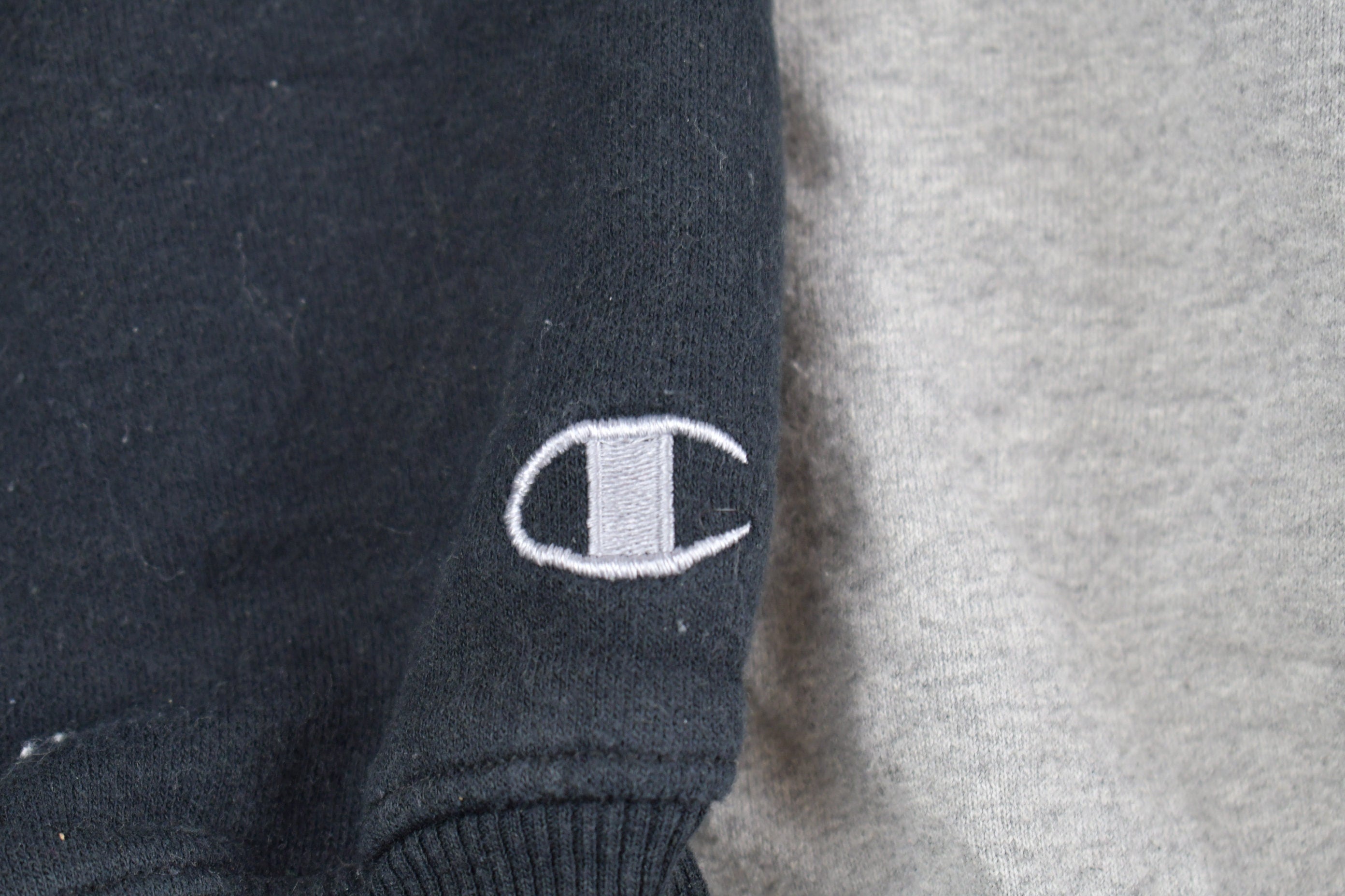 Vintage 1990s Proud To Be An American Champion Crewneck Sweatshirt