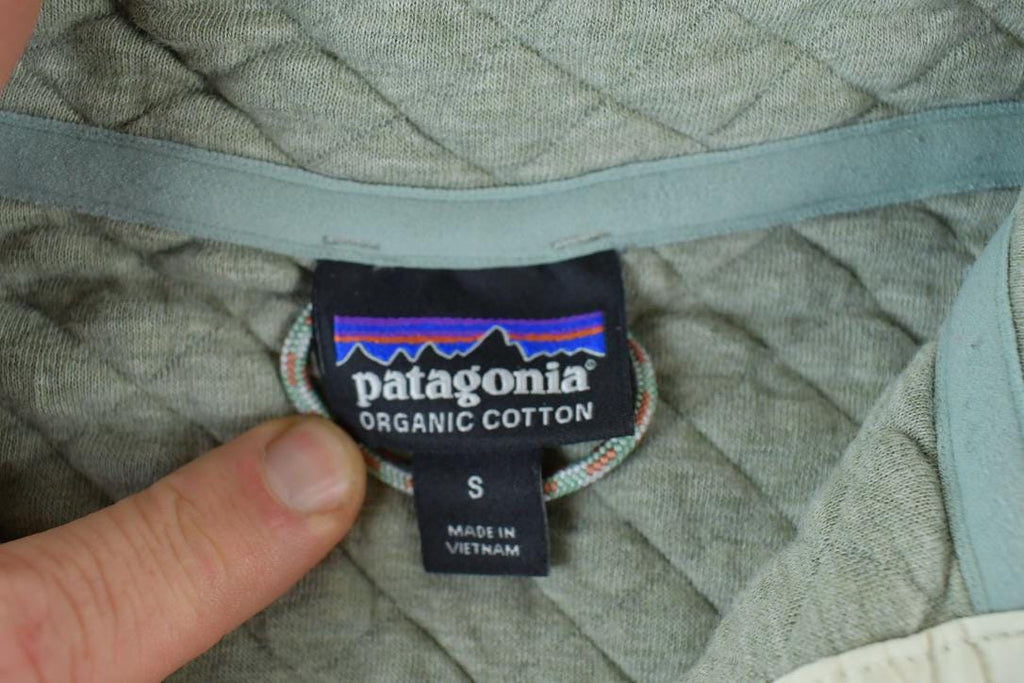 Vintage 1990s Patagonia Quilted Quarter Button Crewneck Sweatshirt
