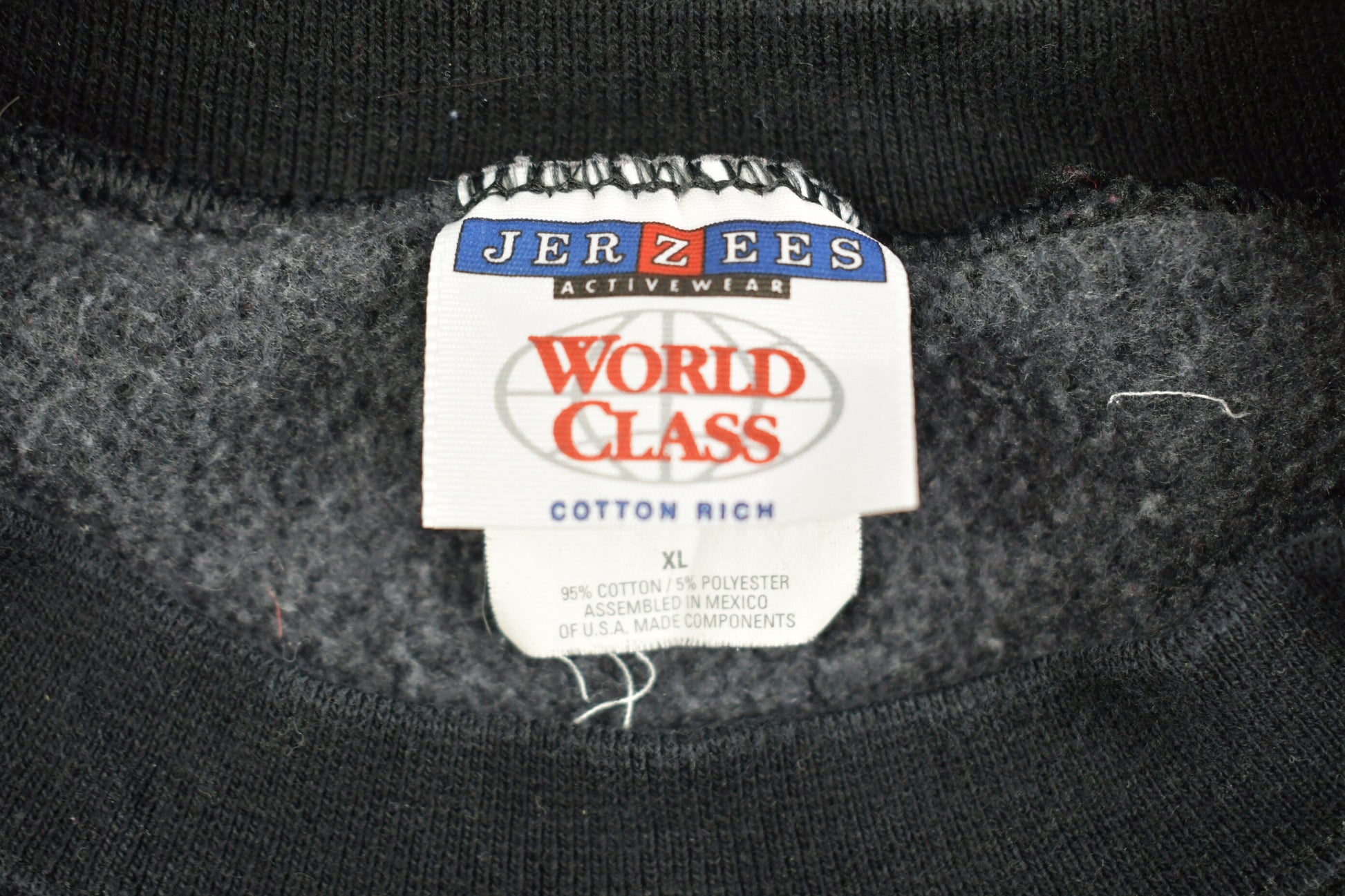 Vintage 1990s Drop Ship Express Embroidered Crewneck Sweatshirt / 90s Crewneck / Essential / Streetwear / 90s Blank / Black Sweatshirt