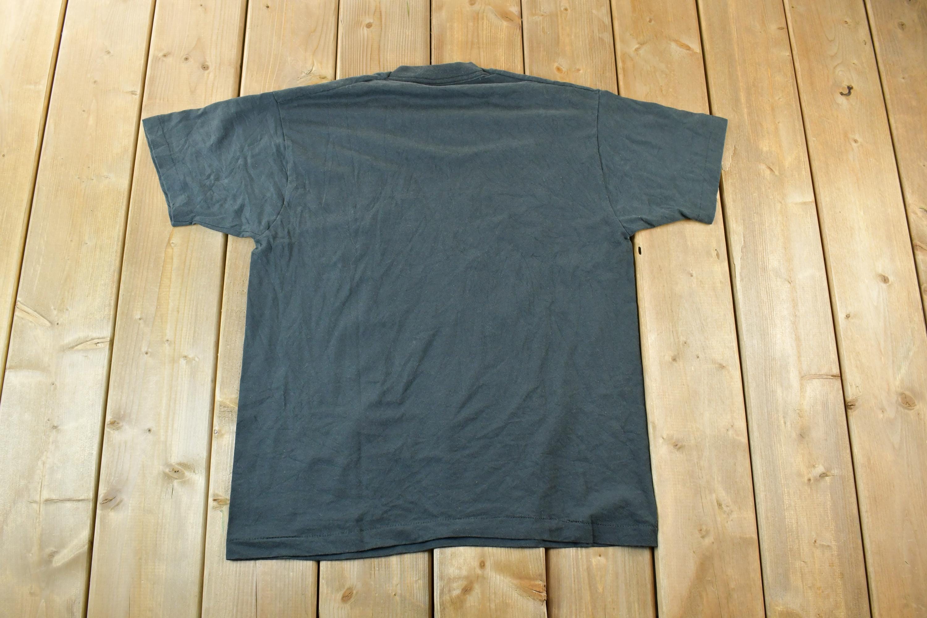 Vintage 1996 Warriors Hat Trick Souvenir T-Shirt