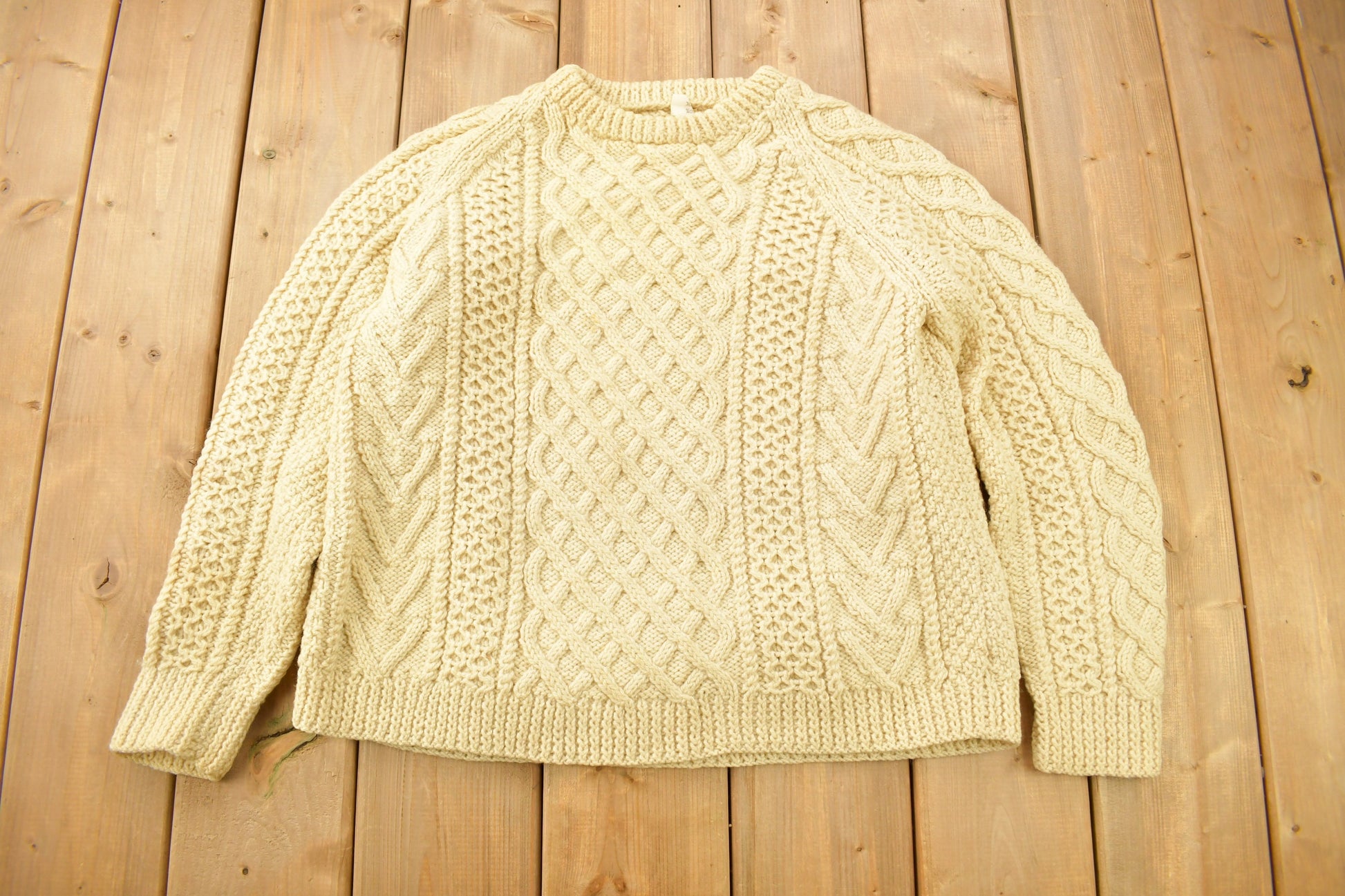 Vintage 1980s 100% Wool Cable Knit Crewneck Sweater