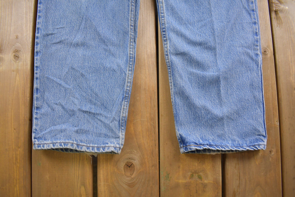 Vintage 1990s Levi's 550 Red Tab Jeans Size 34 x 31
